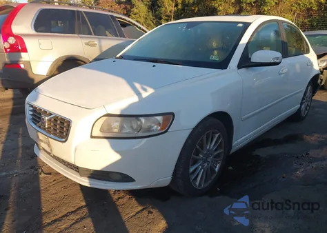2009 Volvo S40 2.4I z USA, uszkodzony, nr VIN YV1MS382X92456540